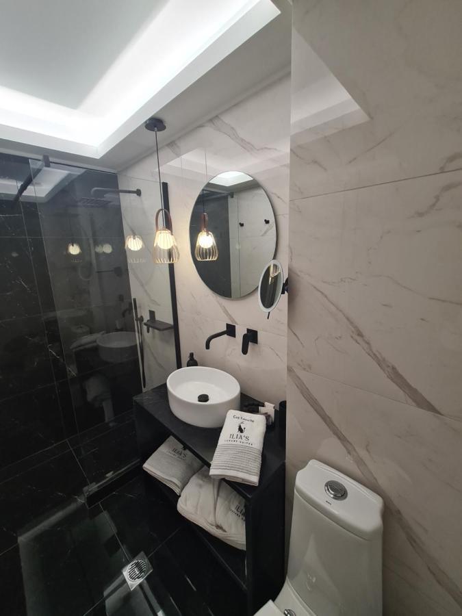 Ilia'S Luxury Suites - Adults Only クシロカストロ エクステリア 写真